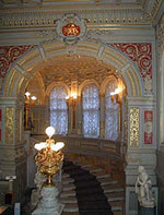 Front staircase. Click to enlarge