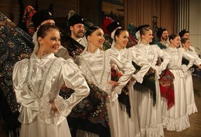 Unique Russian Cossack Folk Show with buffet and drinks, and Traditional Russian Dinner at the Russian restaurant (Show) 
Click to enlarge