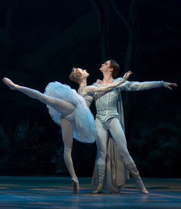 Raymonda (Ballet in 3 Acts) (Classical Ballet) - BalletAndOpera.com