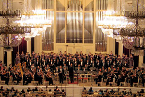 Choir and orchestra of The Chapel. Click to enlarge